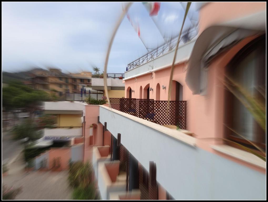 Mistral Hotel 3*